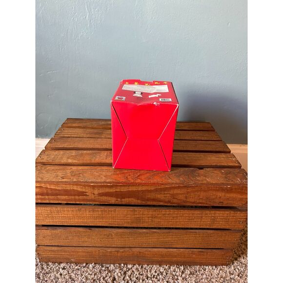 Peanuts Snoopy alarm clock table clock collectible in box by Pacific Innovations - Picture 10 of 10